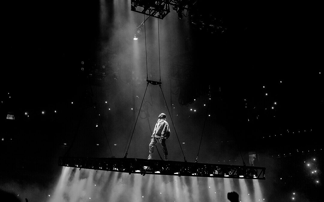 Kanye West  «Stronger» (2007)