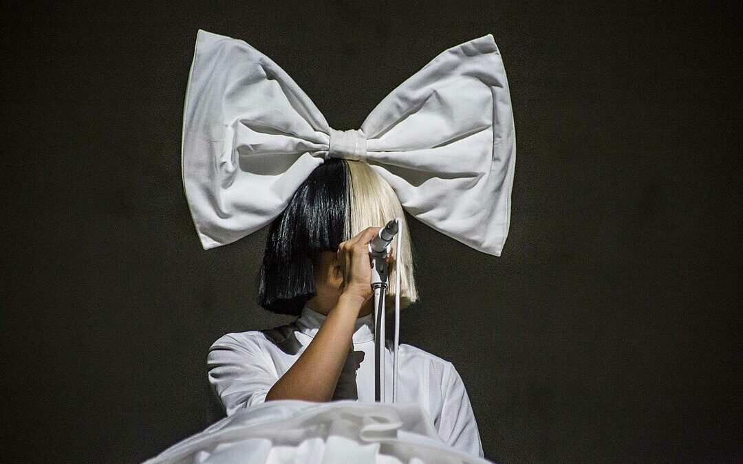Sia  «Chandelier» (2014)