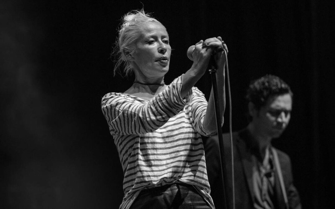 Wendy James