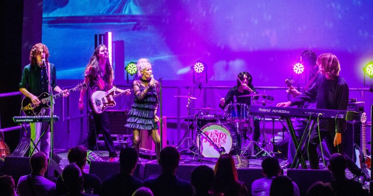 Transvision Vamp