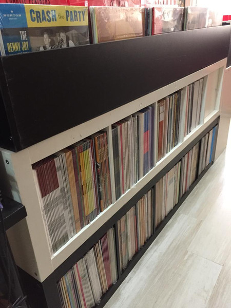 SLEAZY RECORDS2