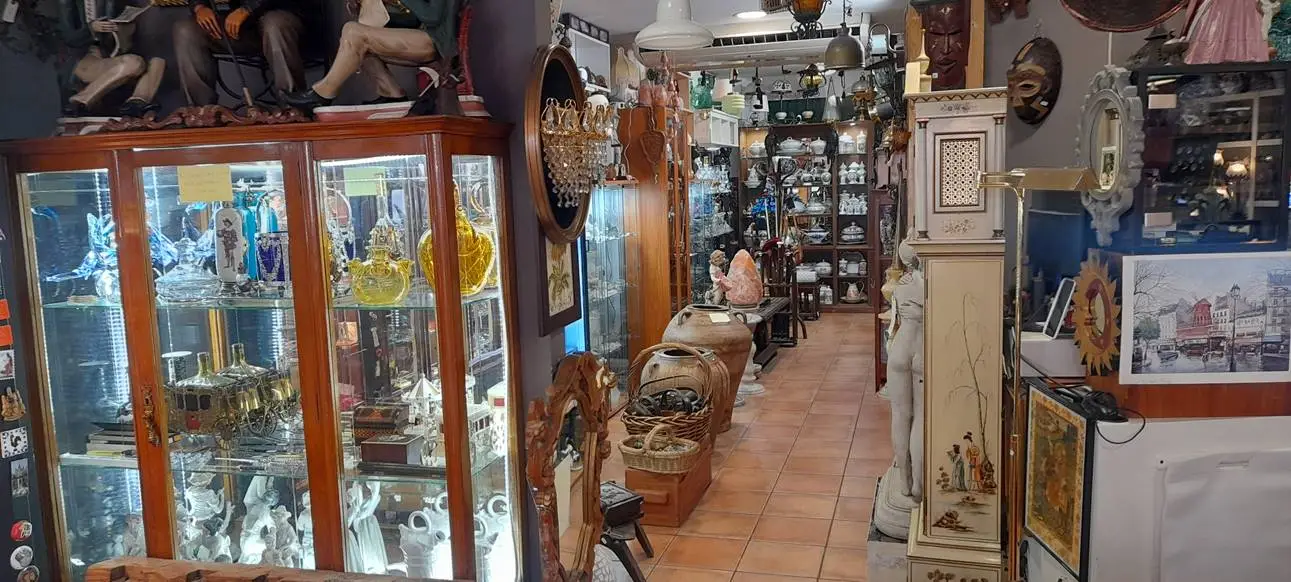 el-raco-dels-encants-vic-antiguedades